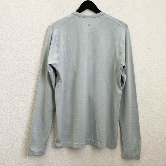 LULULEMON Metal Vent Tech Long Sleeve Henley Silverescent Blue Cast Size L - Picture 2 of 12
